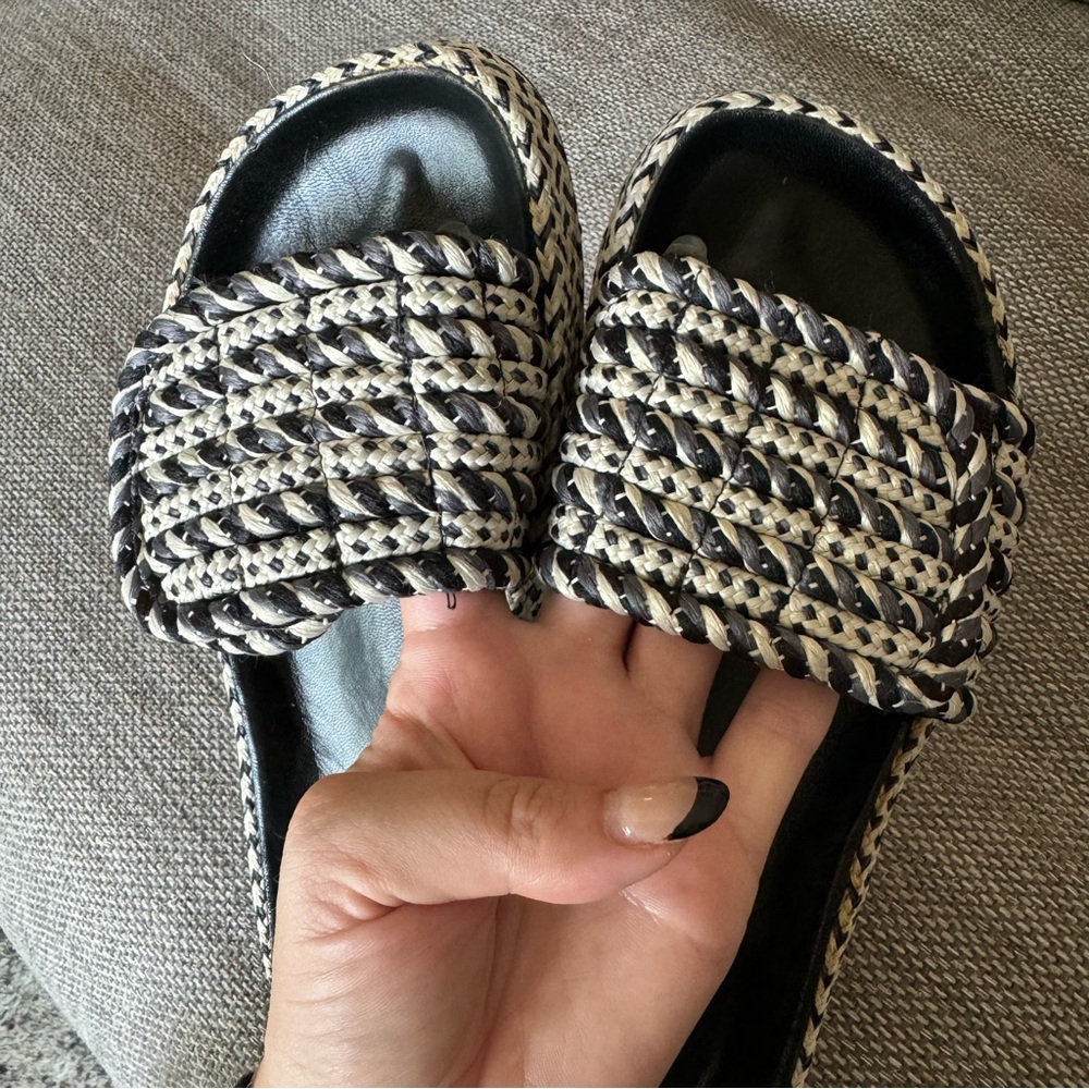 Isabel Marant Black & Cream Woven Slide Sandals - Picture 5 of 8